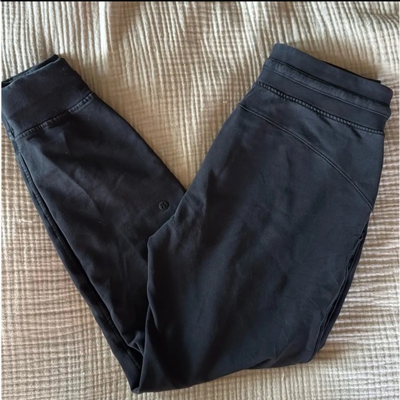 lululemon | charcoal grey joggers - Picture 1 of 4